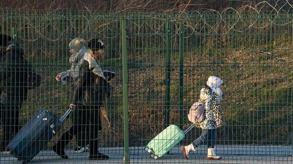 В Чехии сообщили о вдвое выросшем с начала осени притоке украинских беженцев