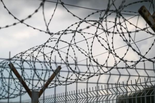 Экс-конгрессмен Сантос находился в тюрьме 84 дня вместо 87 месяцев