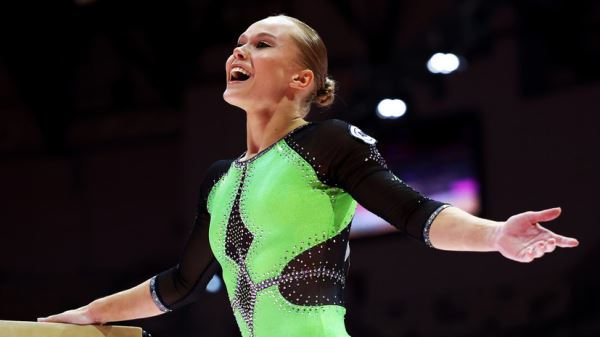 Вернулась править: Мельникова опередила американку и стала чемпионкой мира в индивидуальном многоборье