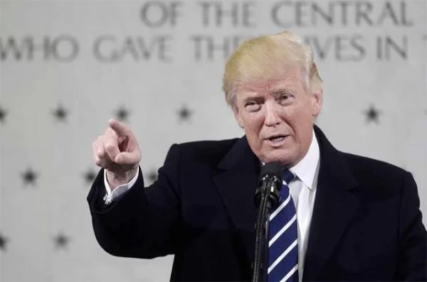 Не прошьют. Мадуро решил напугать Трампа «Иглами»