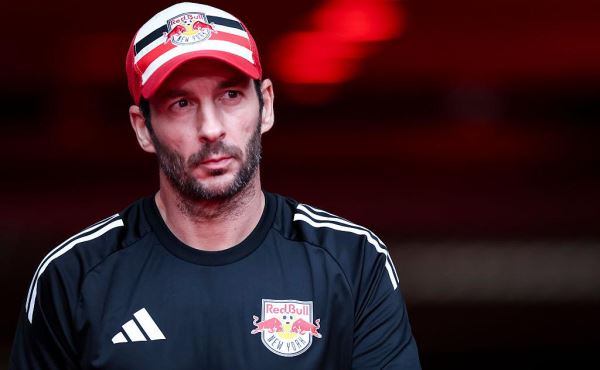 Бывшего тренера «Динамо» уволили из клуба MLS «Нью-Йорк»