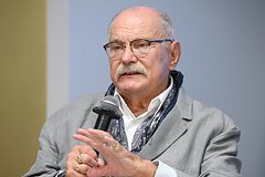 Путин наградил Михалкова орденом