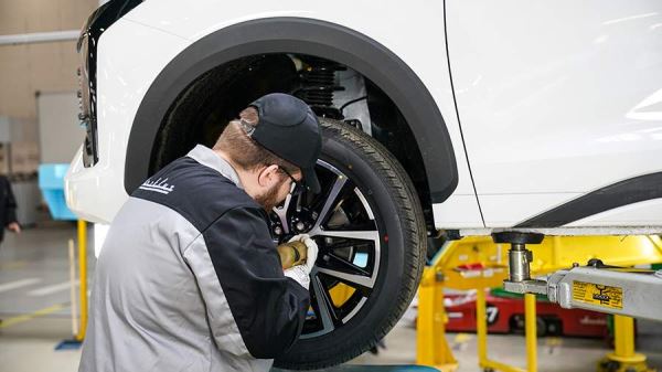 «Москвич» рассказал о статусе подготовки кроссовера с индексом 5