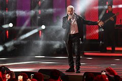 Представитель Газманова прокомментировала сообщения о его проблемах с суставами