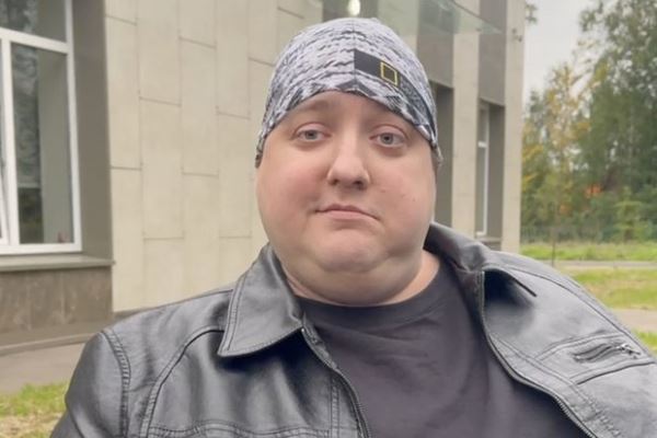 Звезда сериала «Полицейский с Рублевки» умер после долгой борьбы с раком. Что он сказал в последнем обращении?