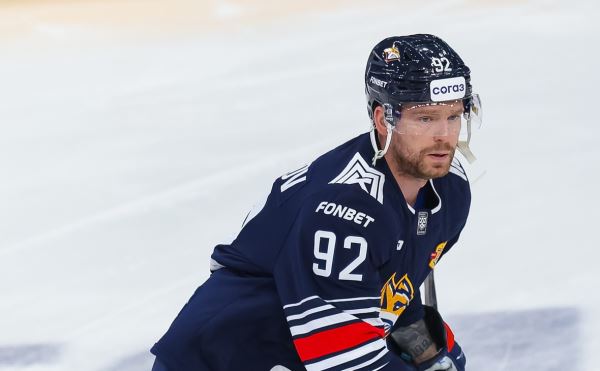 Лидер КХЛ выиграл один из самых результативных матчей в истории турнира