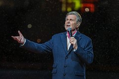 Лещенко рассказал о своем состоянии на фоне сообщений о больной спине и одышке