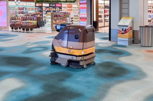 Сумерки цивилизации. В Литве охотятся на русскоязычного робота-уборщика