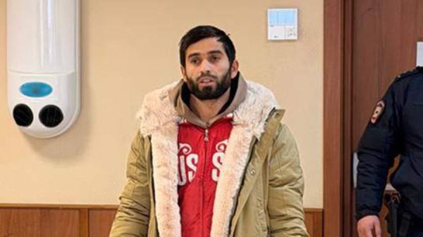 Двух фигурантов дела о массовой драке в Коммунарке арестовали на 15 суток