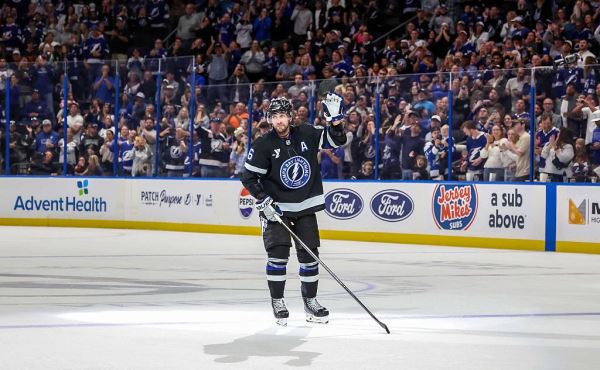 Кучеров быстрее всех среди россиян преодолел отметку 1000 очков в НХЛ