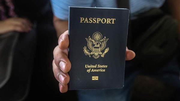 В США выросло число отказывающихся от гражданства из-за политики американцев