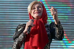 Российская певица сделала необычный подарок Меланье Трамп