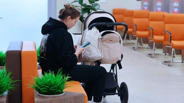 Число должников в реестре алиментщиков превысило 300 тыс. человек