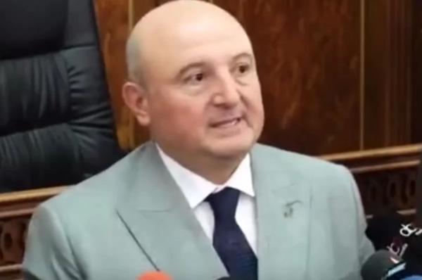 Статья найдется. В Армении мэра судят за предложение вступить в союз с РФ