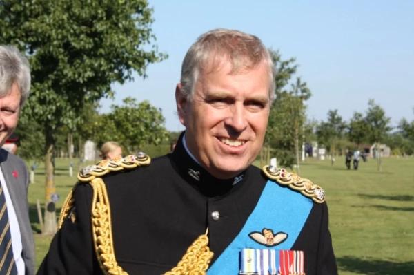 Падение британской монархии. Секс-скандал погубил дом Виндзоров