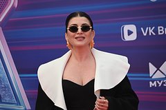 Певица Жасмин поделилась секретами крепкого брака