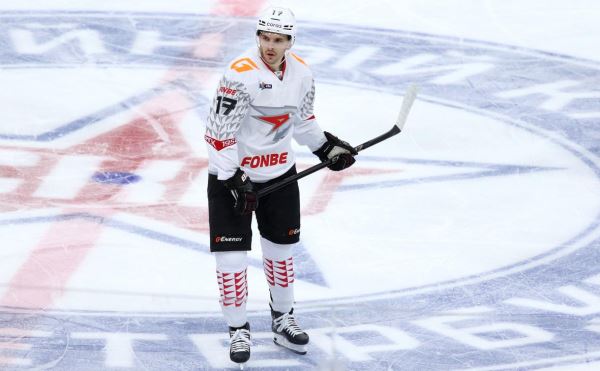 КХЛ назвала лучших игроков октября